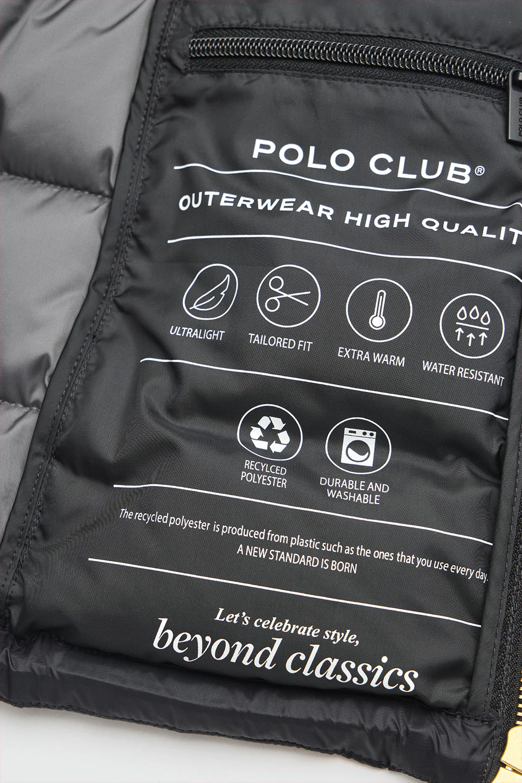 Chaqueta ultralight negra con logo Polo Club - Image 8