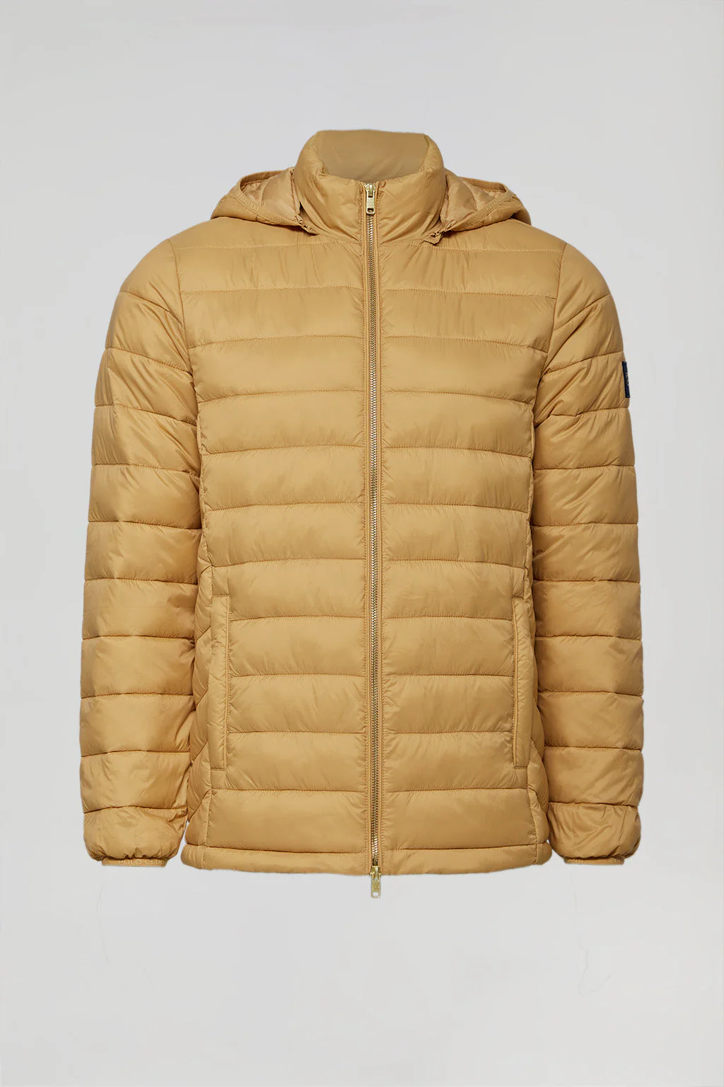 Chaqueta Charles ultralight color camel con capucha y logotipo Polo Club - Image 5