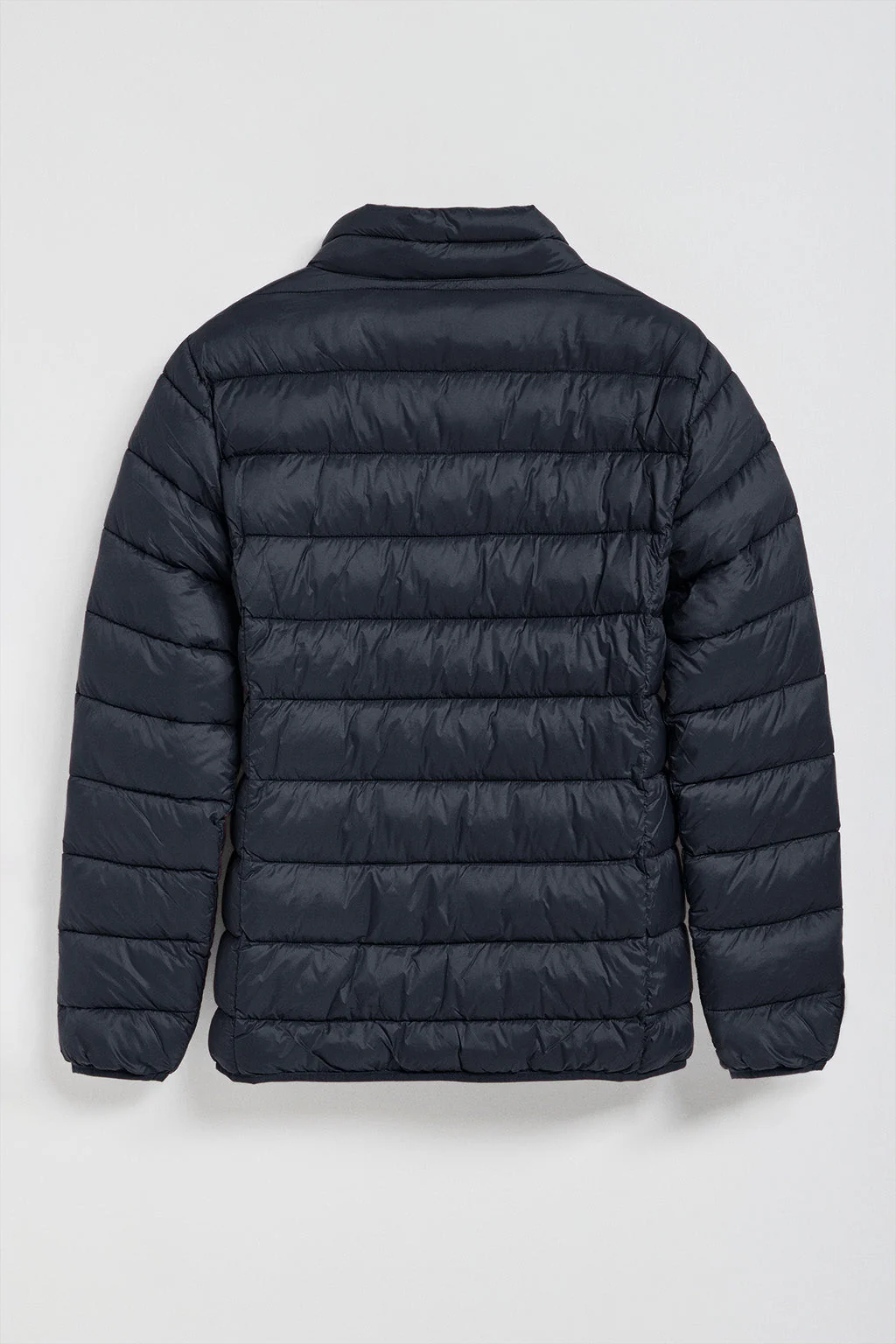 Chaqueta Chase ultralight azul marino con bordado Rigby Go - Image 7