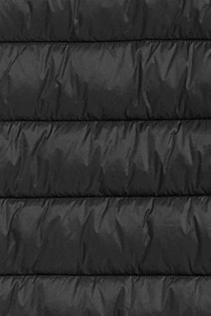Chaqueta Chase ultralight negra con parche Rigby Go - Image 10