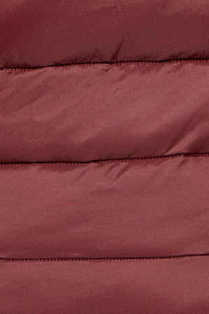 Chaqueta ultralight granate Cintia de capucha extraíble y bordado PC - Image 9
