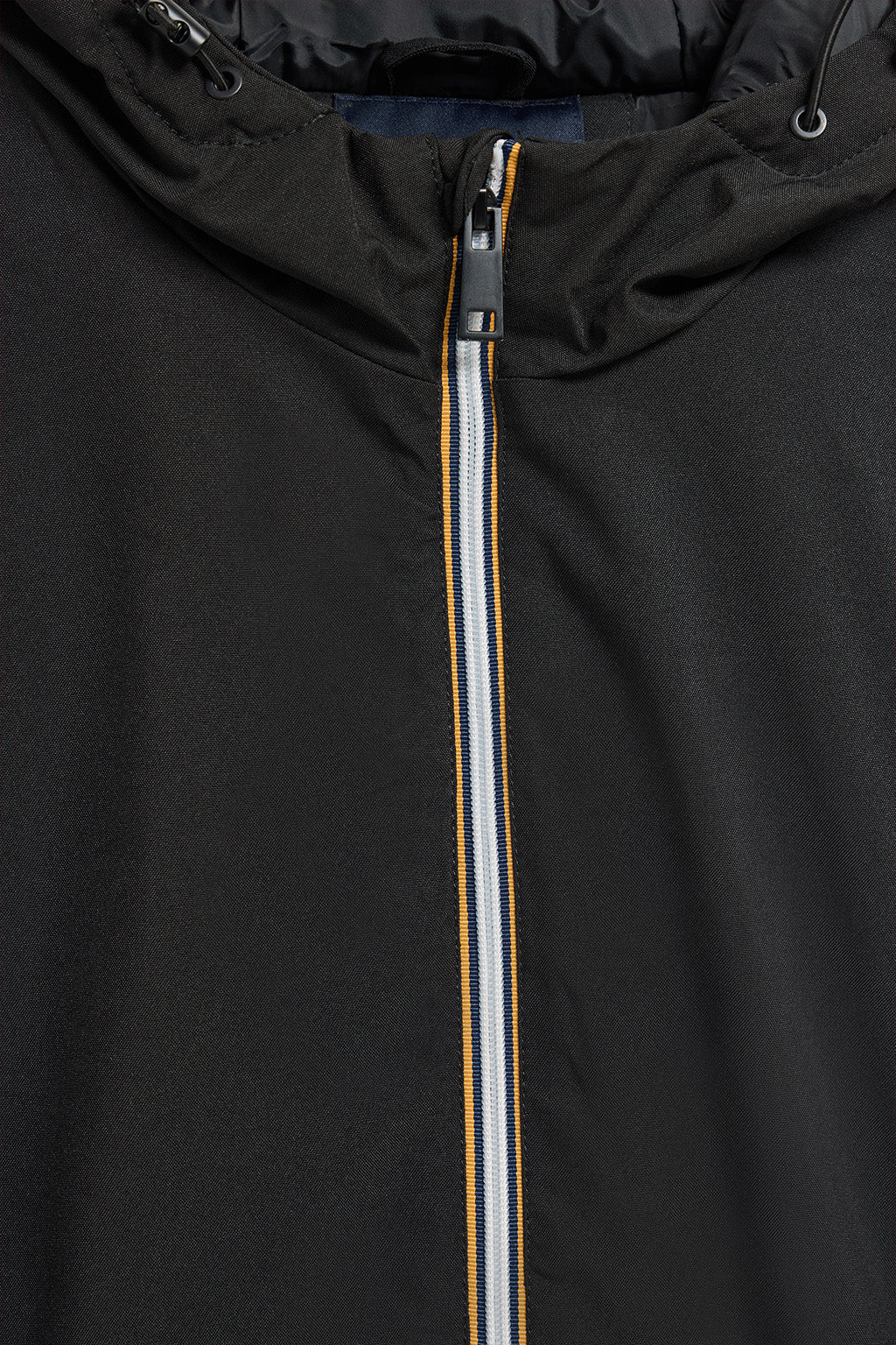 Abrigo negro acolchado con capucha y parche bicolor Polo Club - Image 9