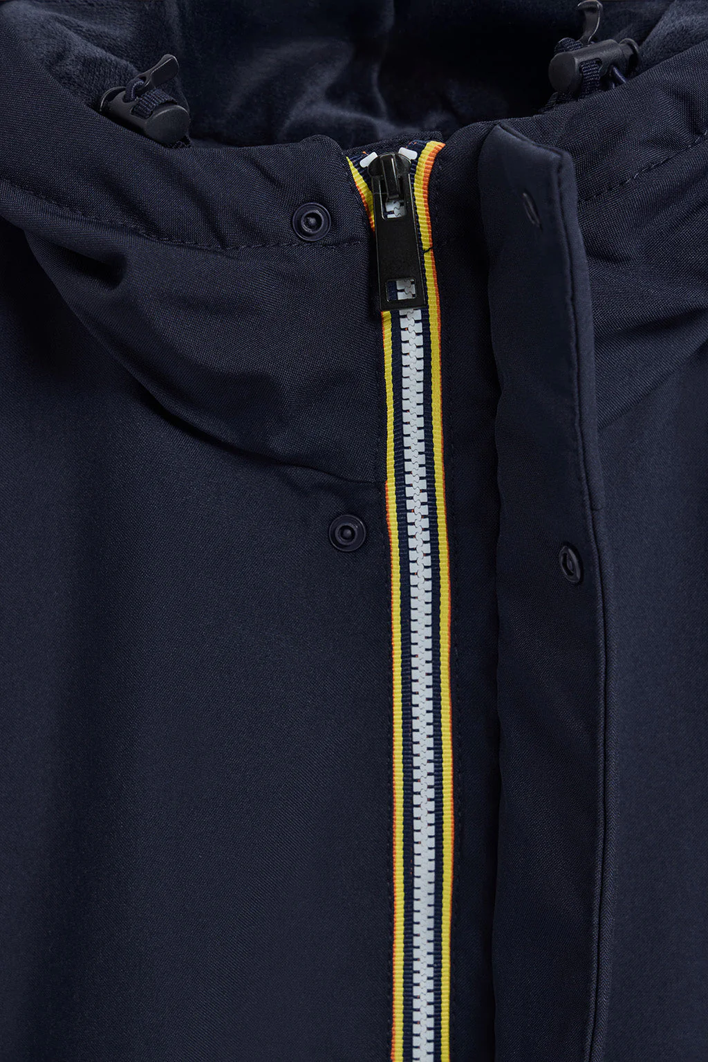 Chaqueta técnica azul marino con capucha y parche bicolor Polo Club - Image 8
