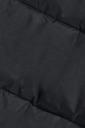 Abrigo Gracia negro reversible con capucha fija y detalles Polo Club - Image 13