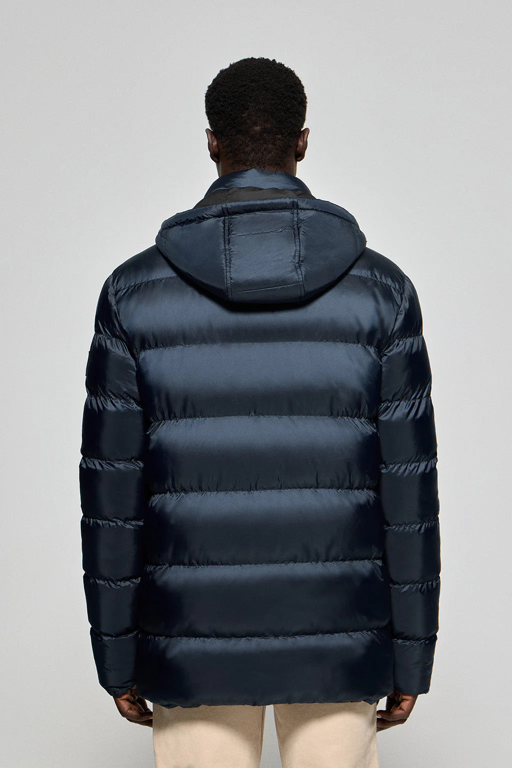 Abrigo azul marino Greenwich con bolsillos y capucha fija con detalles Polo Club - Image 8