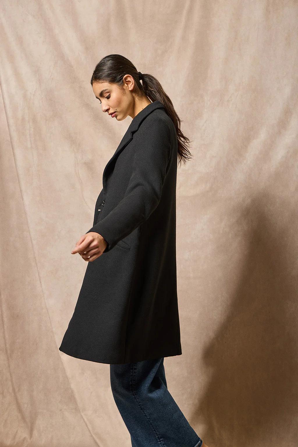 Abrigo Kate abotonado negro con detalles Polo Club - Image 6