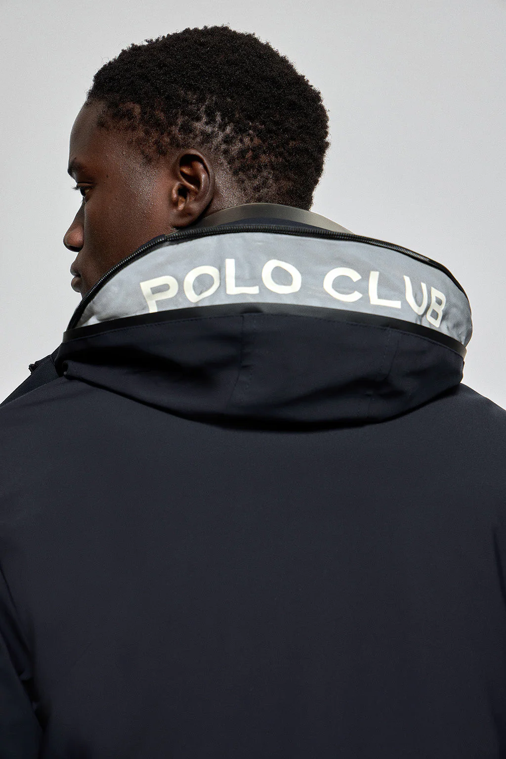 Chaqueta Mackey Jacket azul marino de capucha fija y detalles Polo Club - Image 5