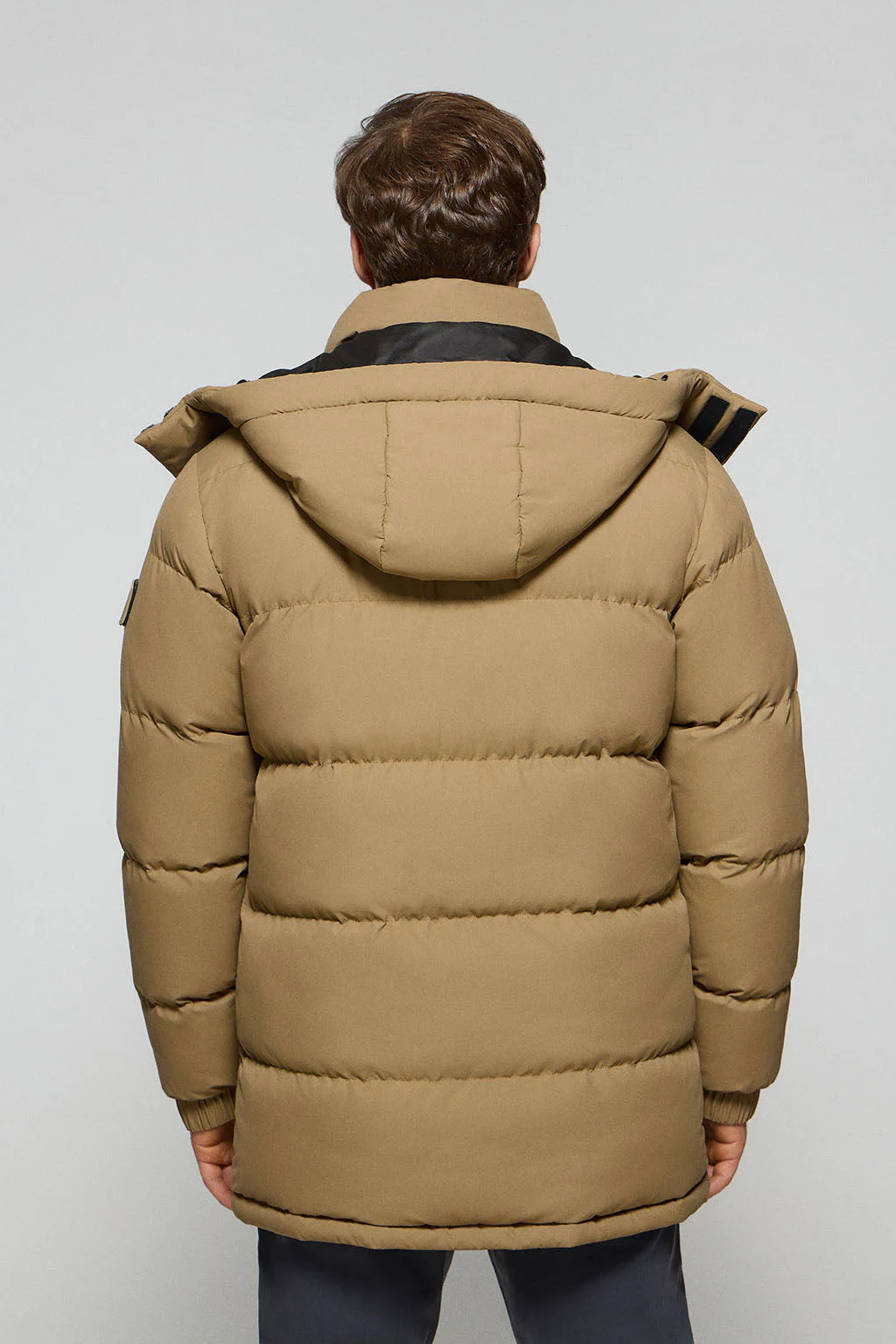Chaqueta beige oscuro Midtown de capucha desmontable y detalles Polo Club - Image 8