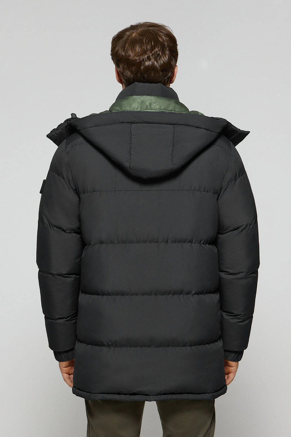 Chaqueta negra Midtown de capucha desmontable y detalles Polo Club - Image 7