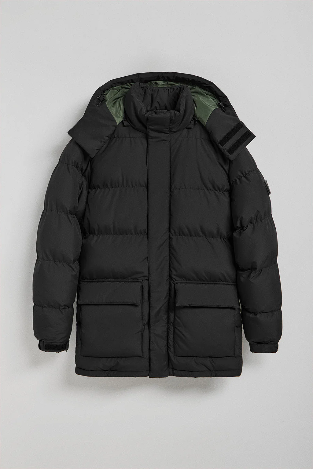 Chaqueta negra Midtown de capucha desmontable y detalles Polo Club - Image 8