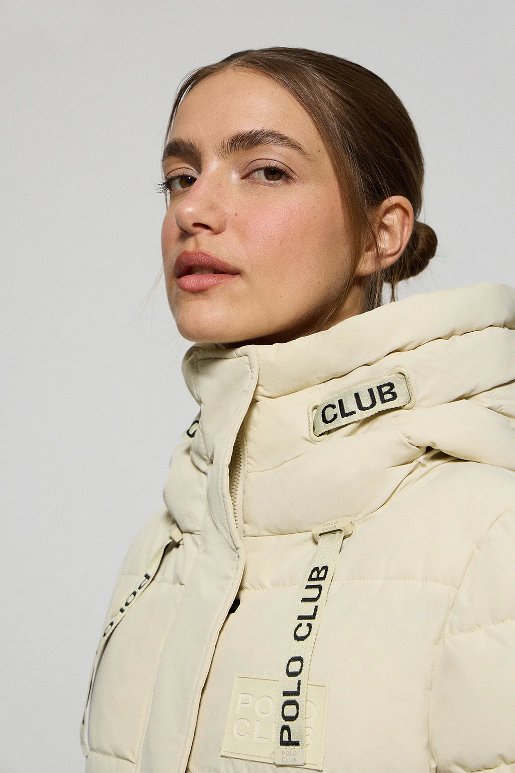 Abrigo Polar beige con capucha fija y detalles Polo Club - Image 2