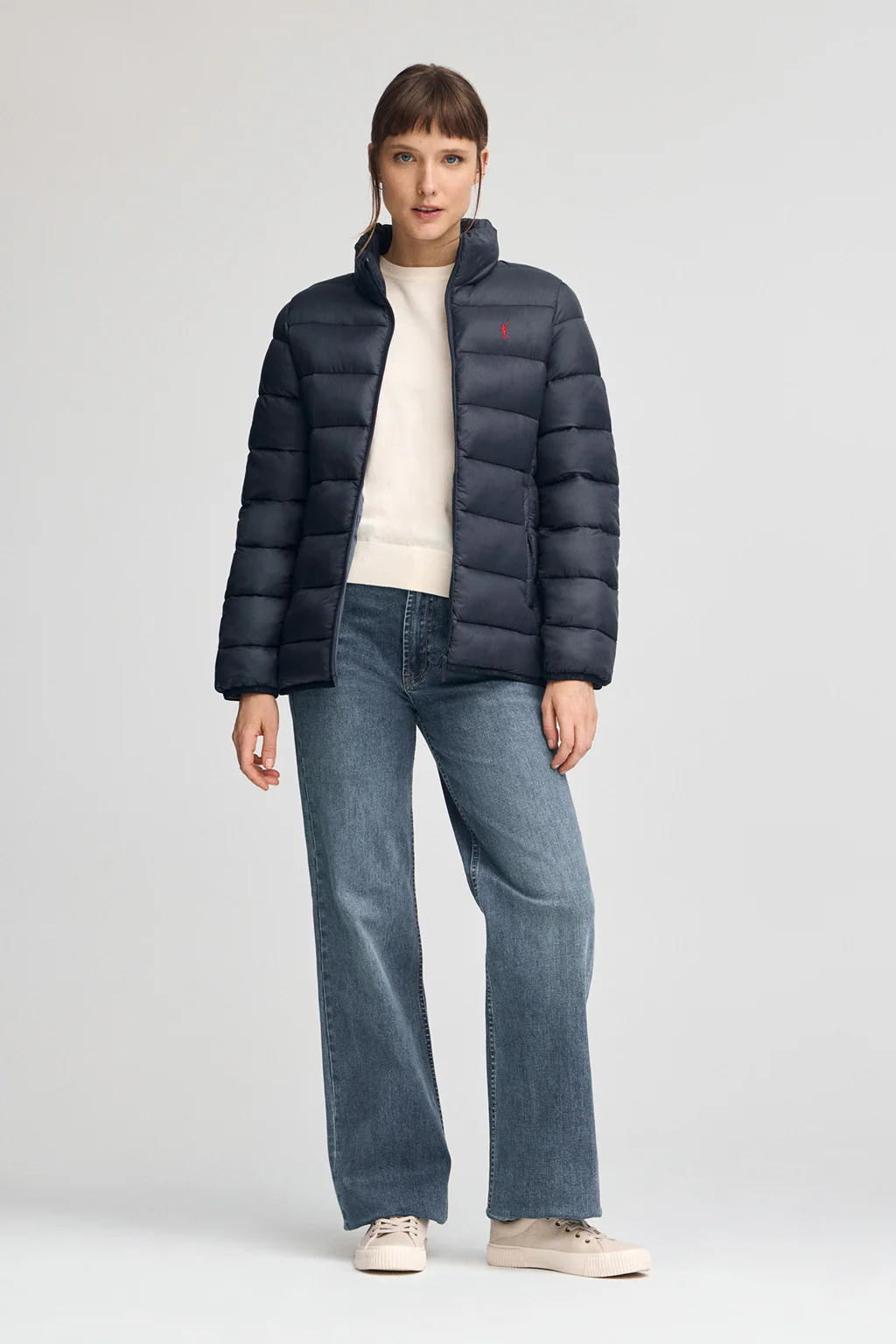 Chaqueta Salma Embroidery azul marino con logo Rigby Go - Image 3
