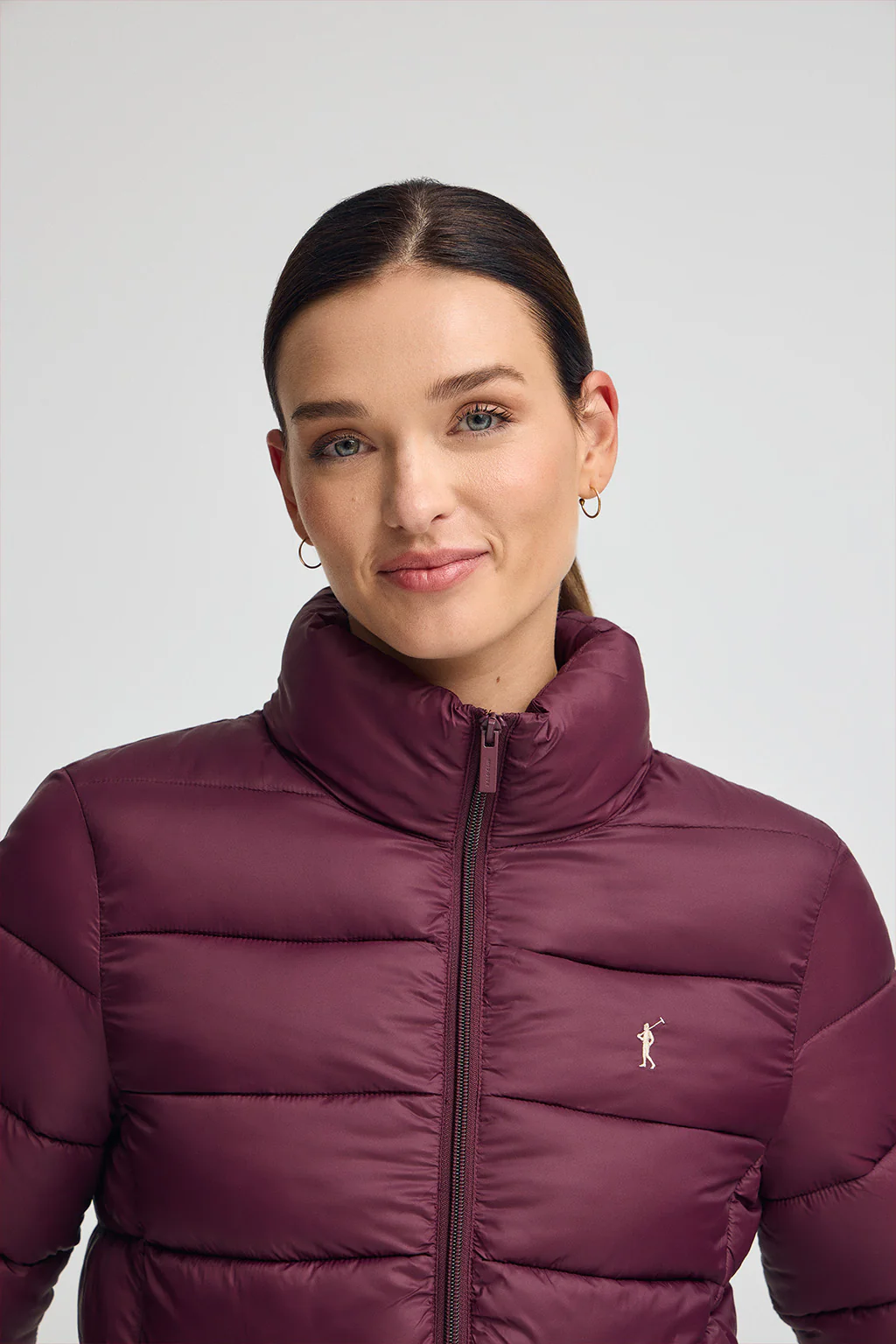 Chaqueta Salma Embroidery color borgoña con logo Rigby Go - Image 2