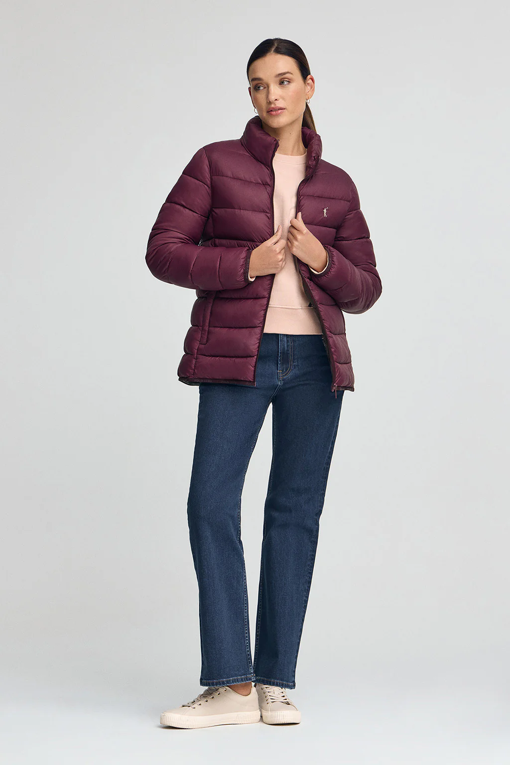 Chaqueta Salma Embroidery color borgoña con logo Rigby Go - Image 3