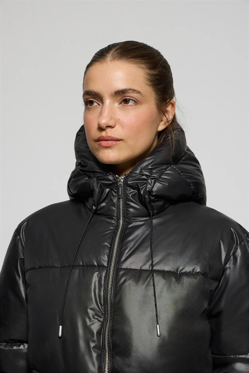 Chaqueta negra corta acolchada Sidney con detalles Polo Club - Image 3