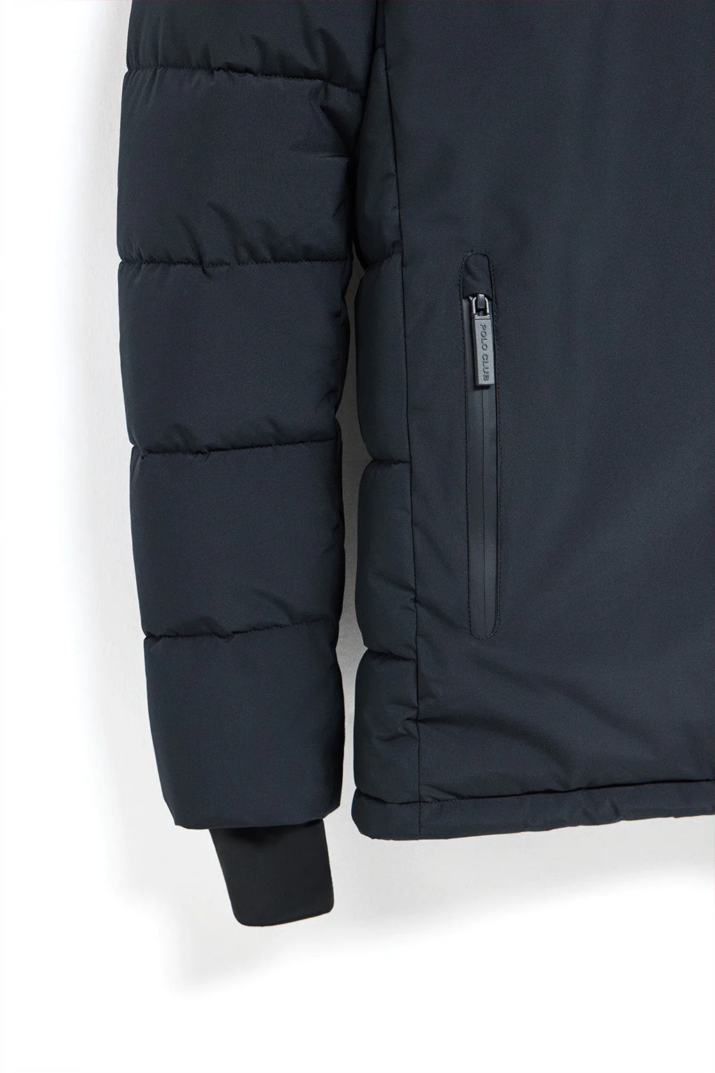 Chaqueta St Moritz azul marino acolchada de capucha fija y detalles Polo Club - Image 12