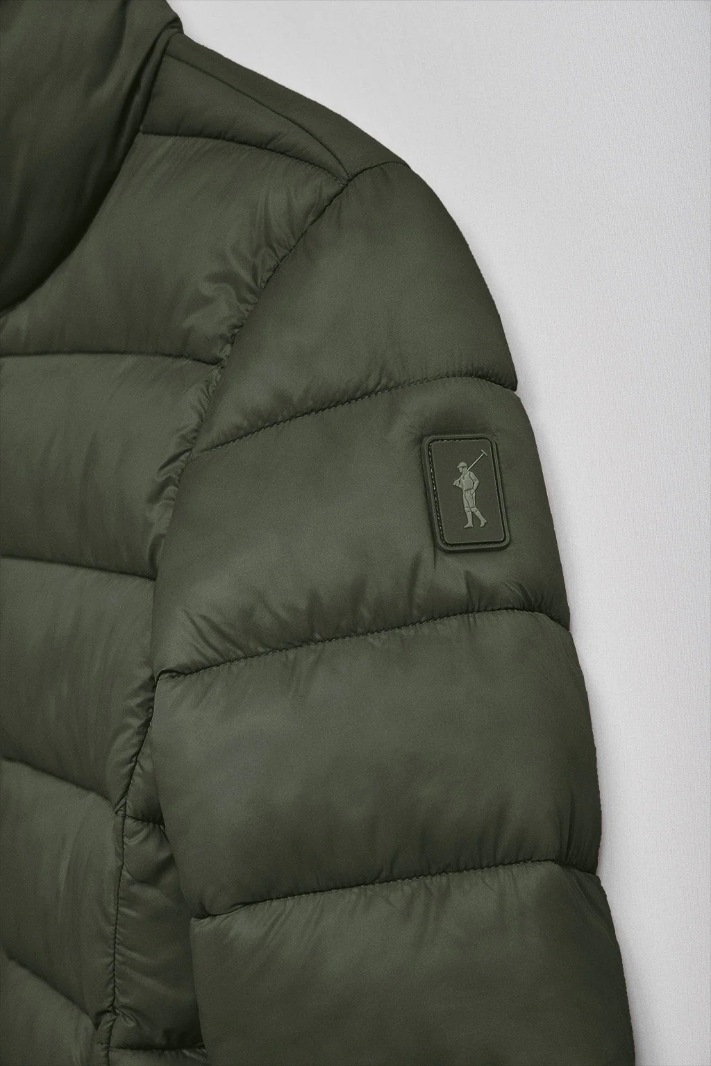 Chaqueta ultralight Susanne color verde con parche Rigby Go - Image 6