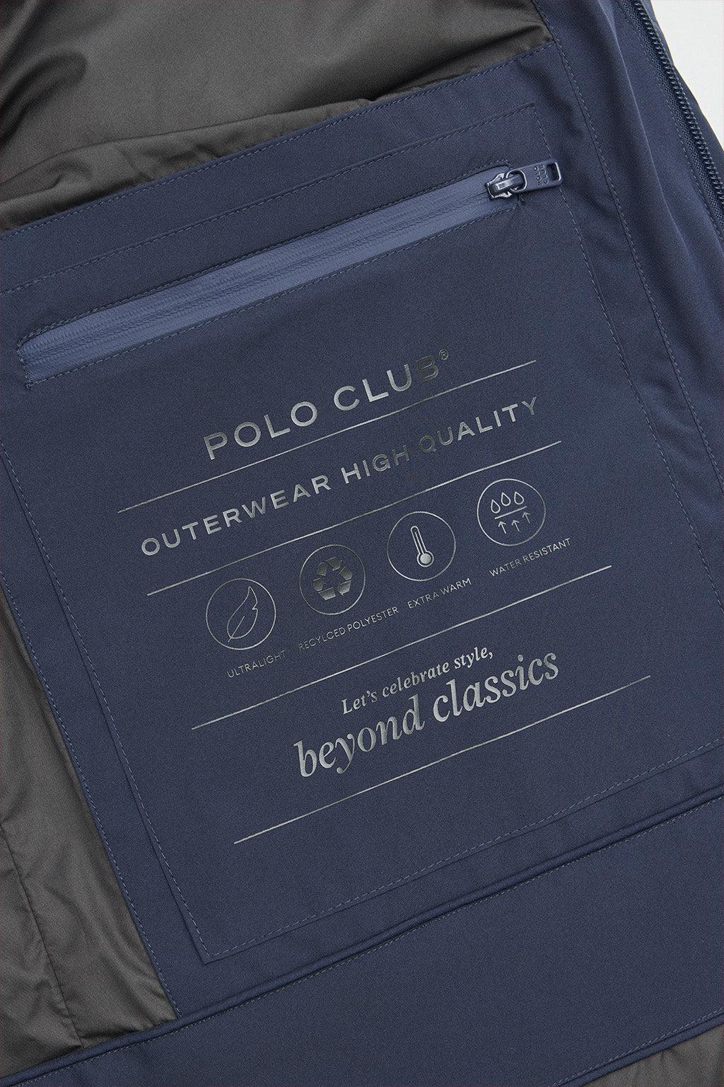 Abrigo de plumas Valberg azul marino con logo Polo Club - Image 12