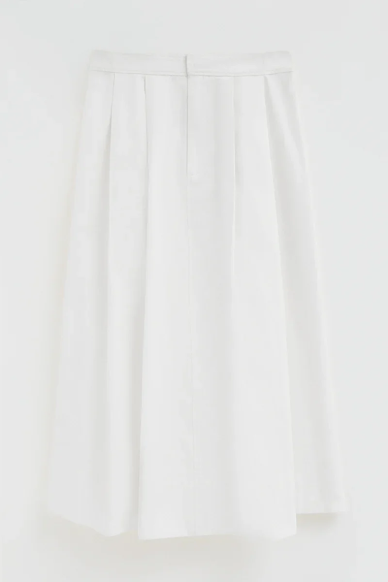 Falda blanca con pliegues Polo Club - Image 10
