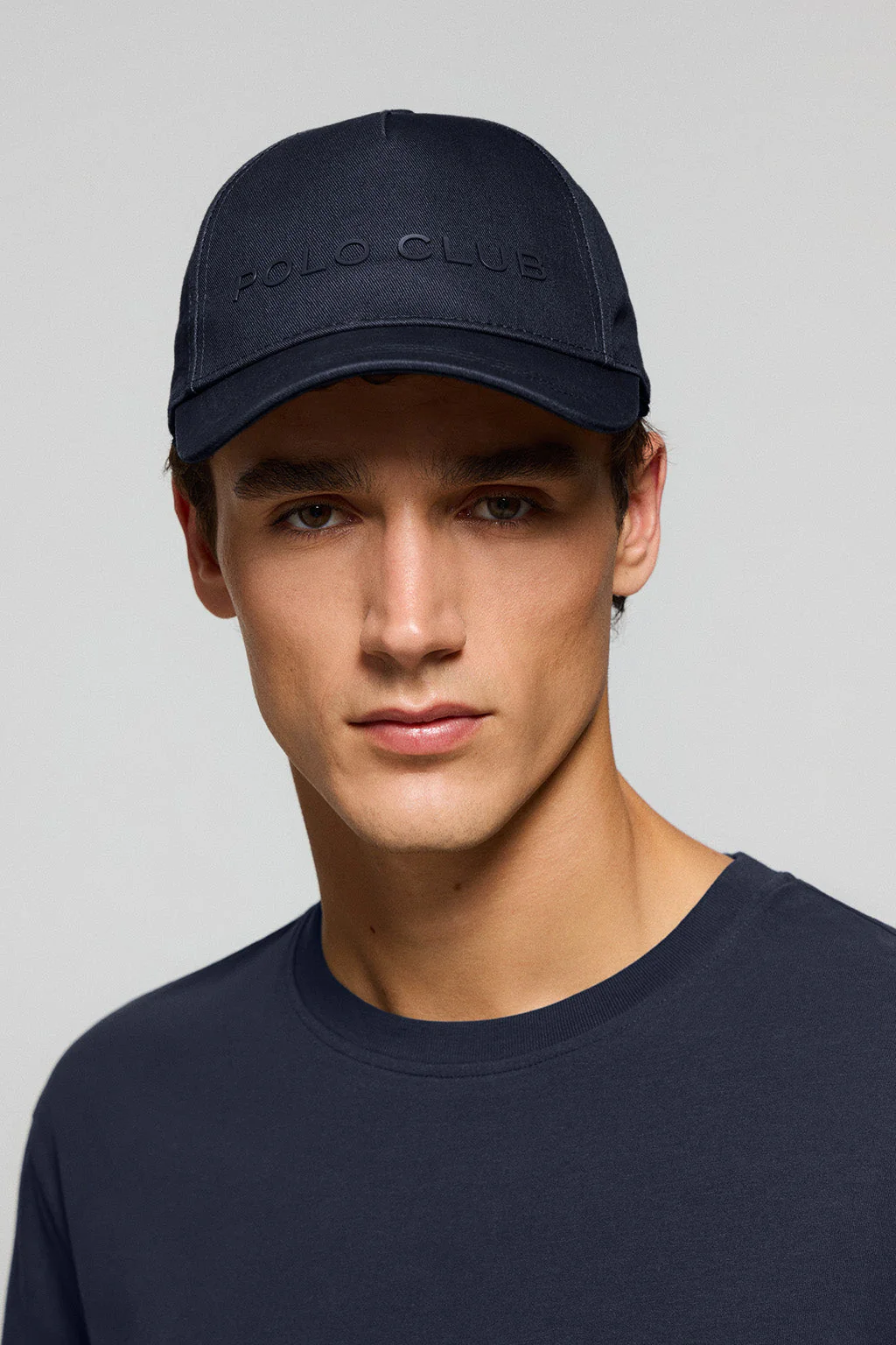 Gorra azul marino con logo engomado y print Polo Club - Image 2