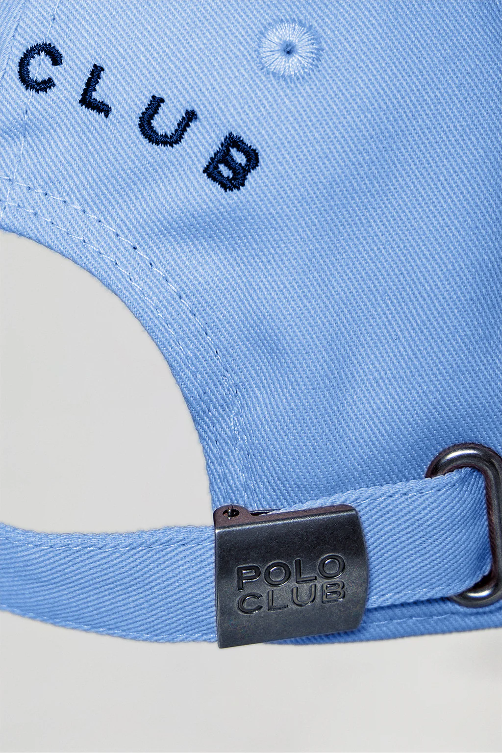 Gorra infantil azul cielo con logo bordado Rigby Go - Image 4