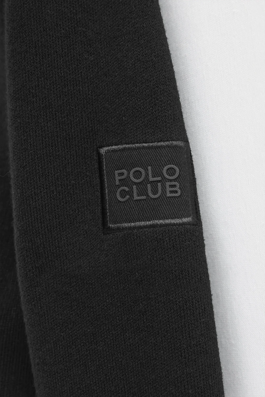 Jersey negro de media cremallera y parche Polo Club - Image 7