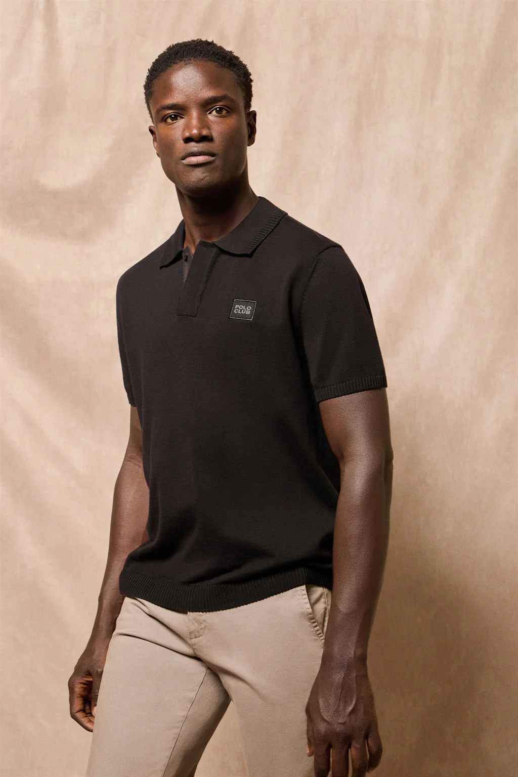 Polo de punto color negro de manga corta y logo Polo Club - Image 5