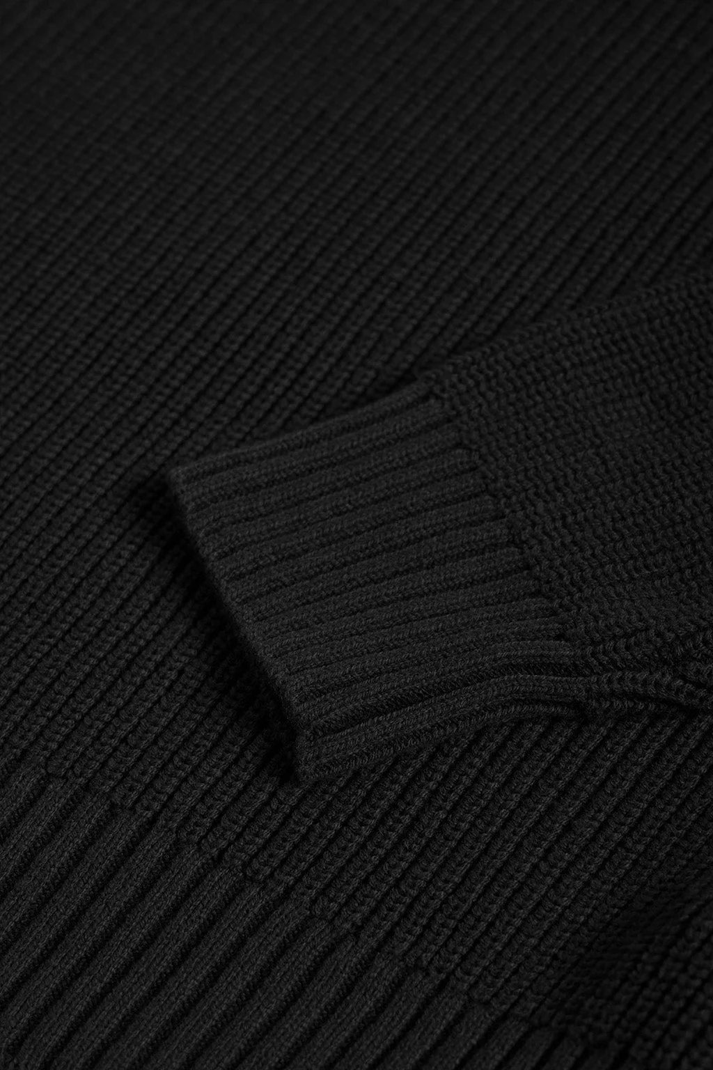 Jersey negro de punto en galga 9 con detalle Polo Club - Image 8