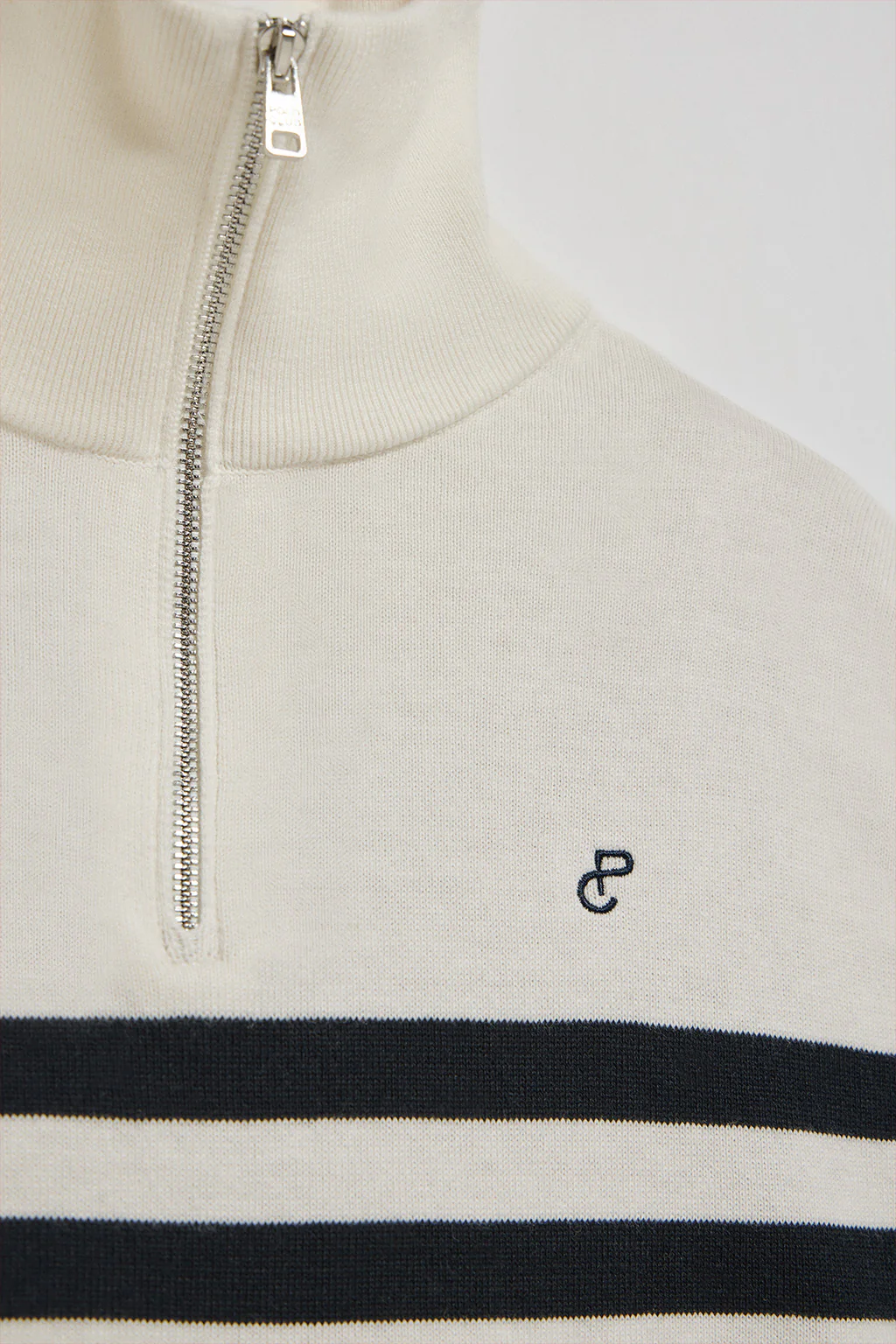 Jersey beige de punto Jisoo con monograma bordado - Image 7