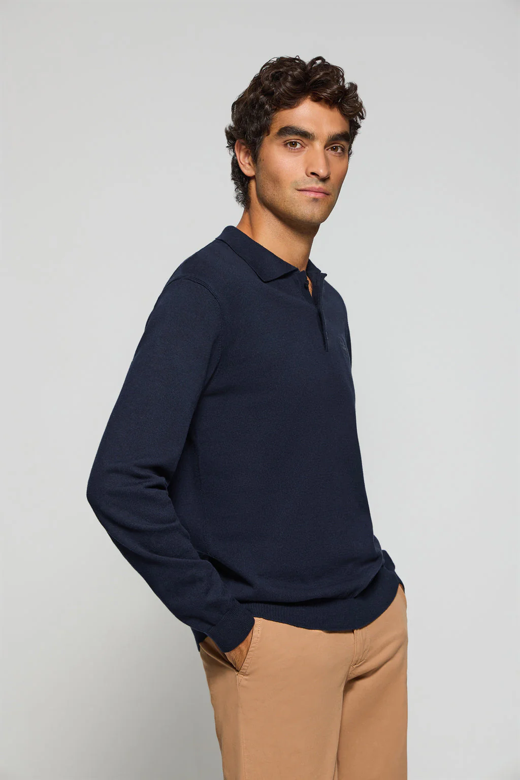 Jersey de punto Kaleo azul marino de cuello polo y detalles Polo Club - Image 5