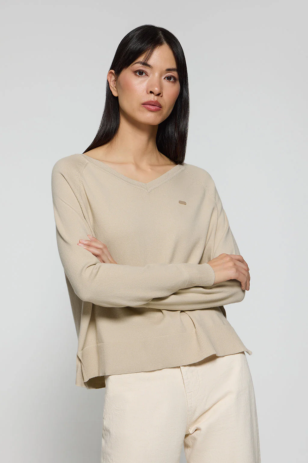 Jersey de punto Katniss beige con detalle de botón nacarado Polo Club - Image 2