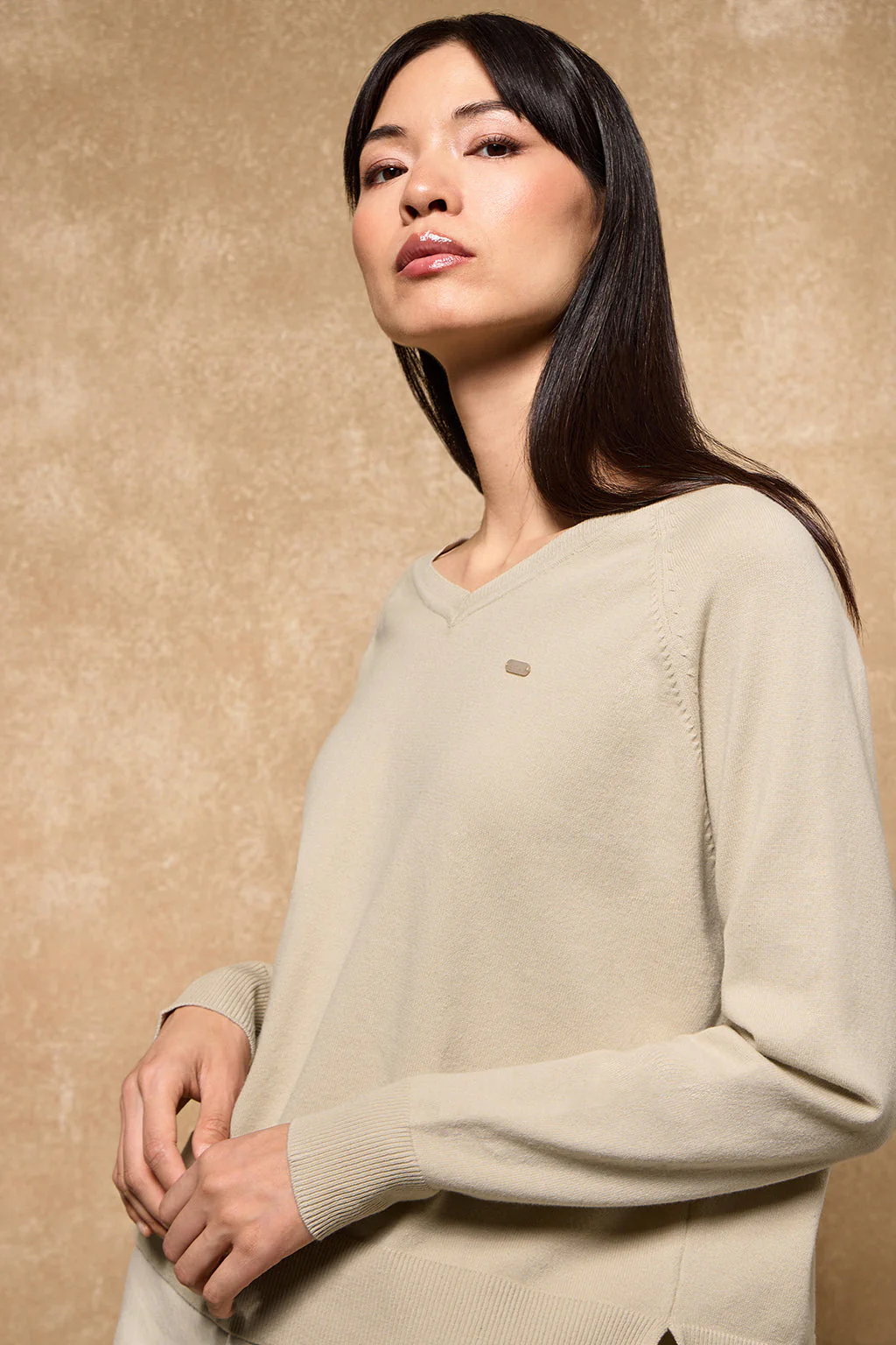 Jersey de punto Katniss beige con detalle de botón nacarado Polo Club - Image 7