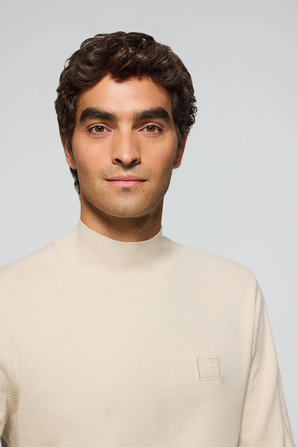 Jersey de punto Khan beige de cuello perkins y detalles Polo Club - Image 3