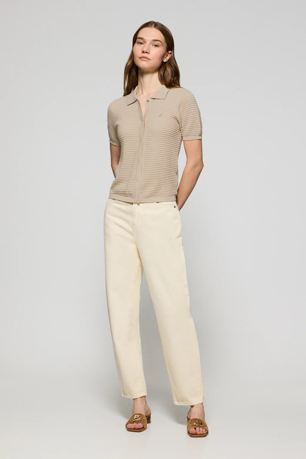 Jersey abotonado de punto beige Lirio con monograma bordado - Image 3