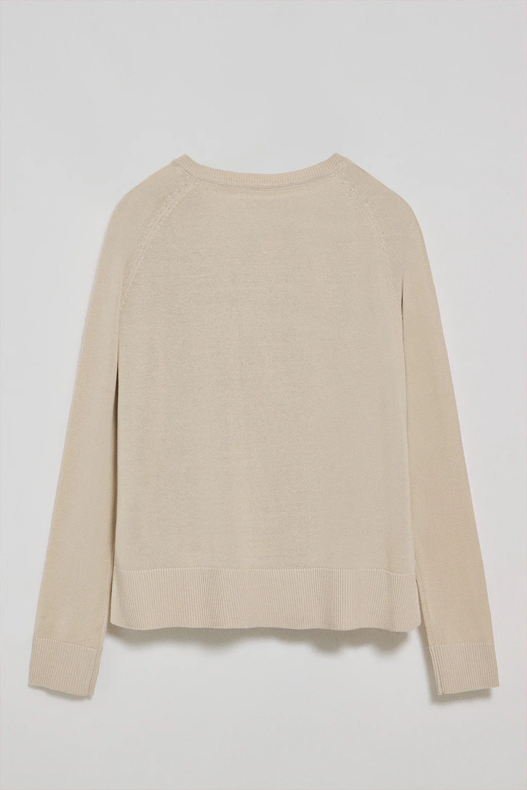 Jersey beige en cuello v de algodón y lino con monograma bordado - Image 8