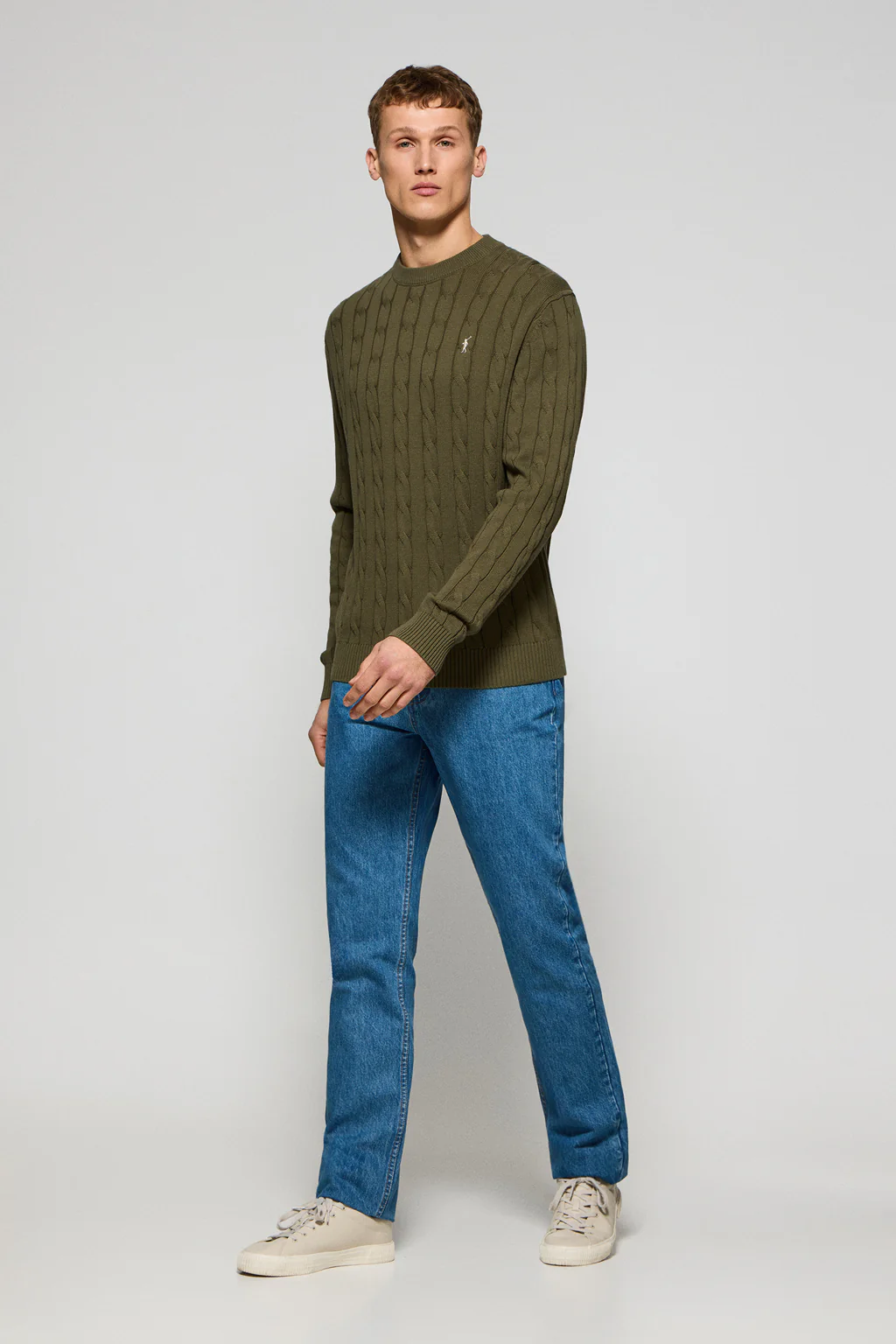 Jersey verde claro de punto trenzado de cuello redondo y bordado Rigby Go - Image 3