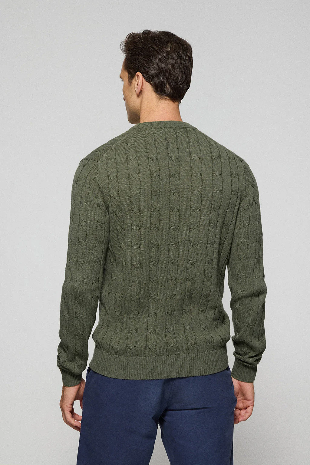 Jersey de punto trenzado verde militar con logo Rigby Go - Image 4