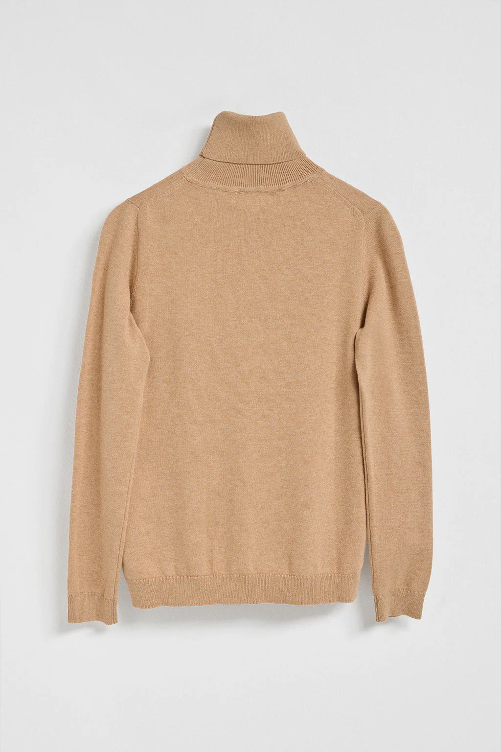 Jersey de punto caramelo vigoré con cuello vuelto y logo bordado Rigby Go - Image 7