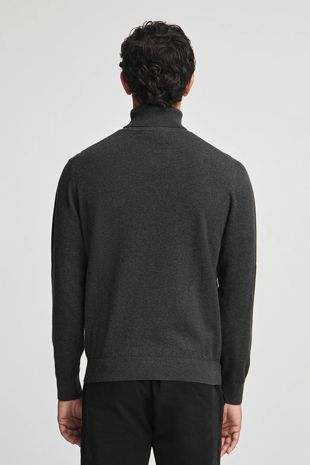 Jersey gris oscuro vigoré de cuello vuelto y mezcla de lana con bordado Rigby Go - Image 4