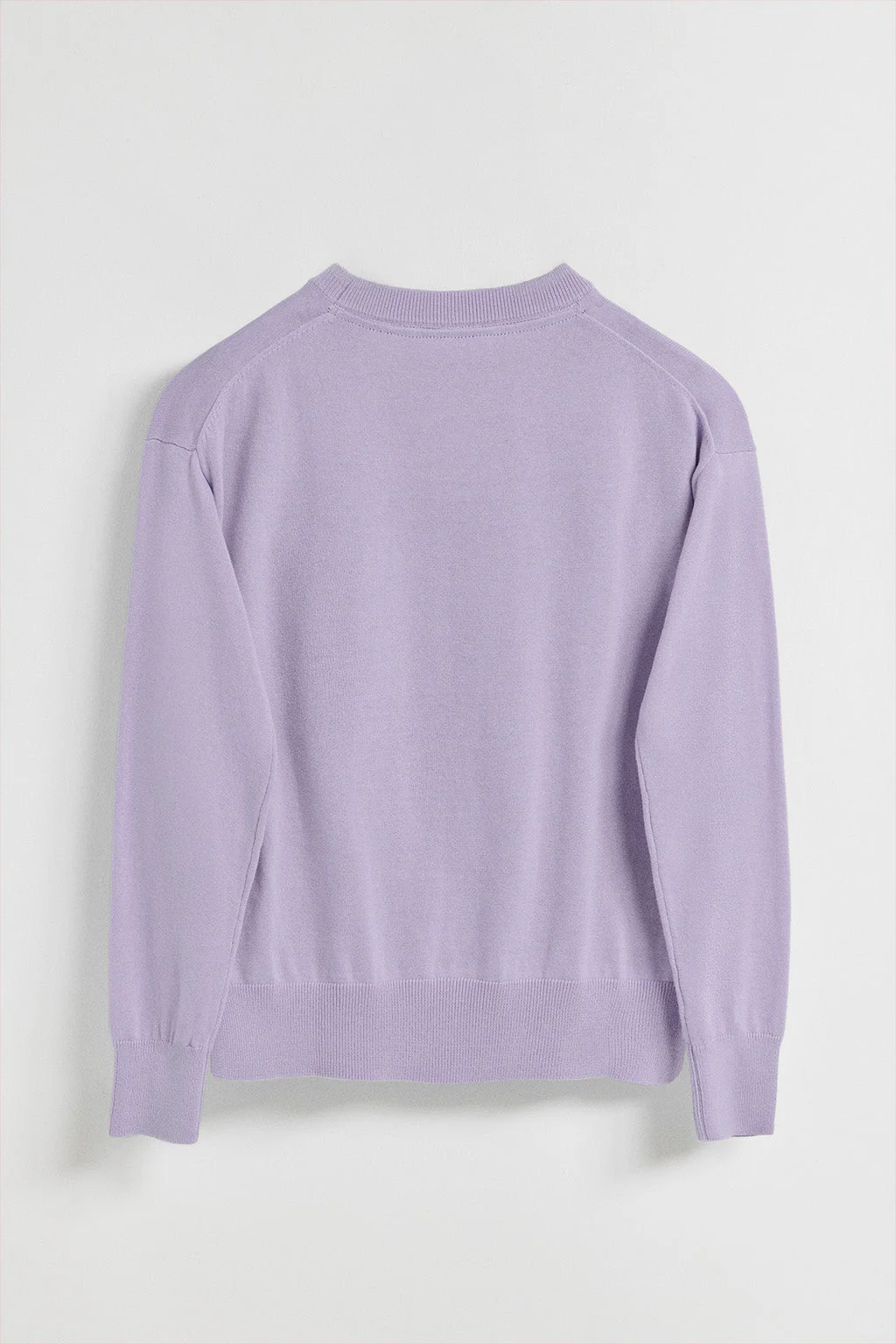 Jersey de punto color lavanda con cuello redondo y logo bordado Rigby Go - Image 7