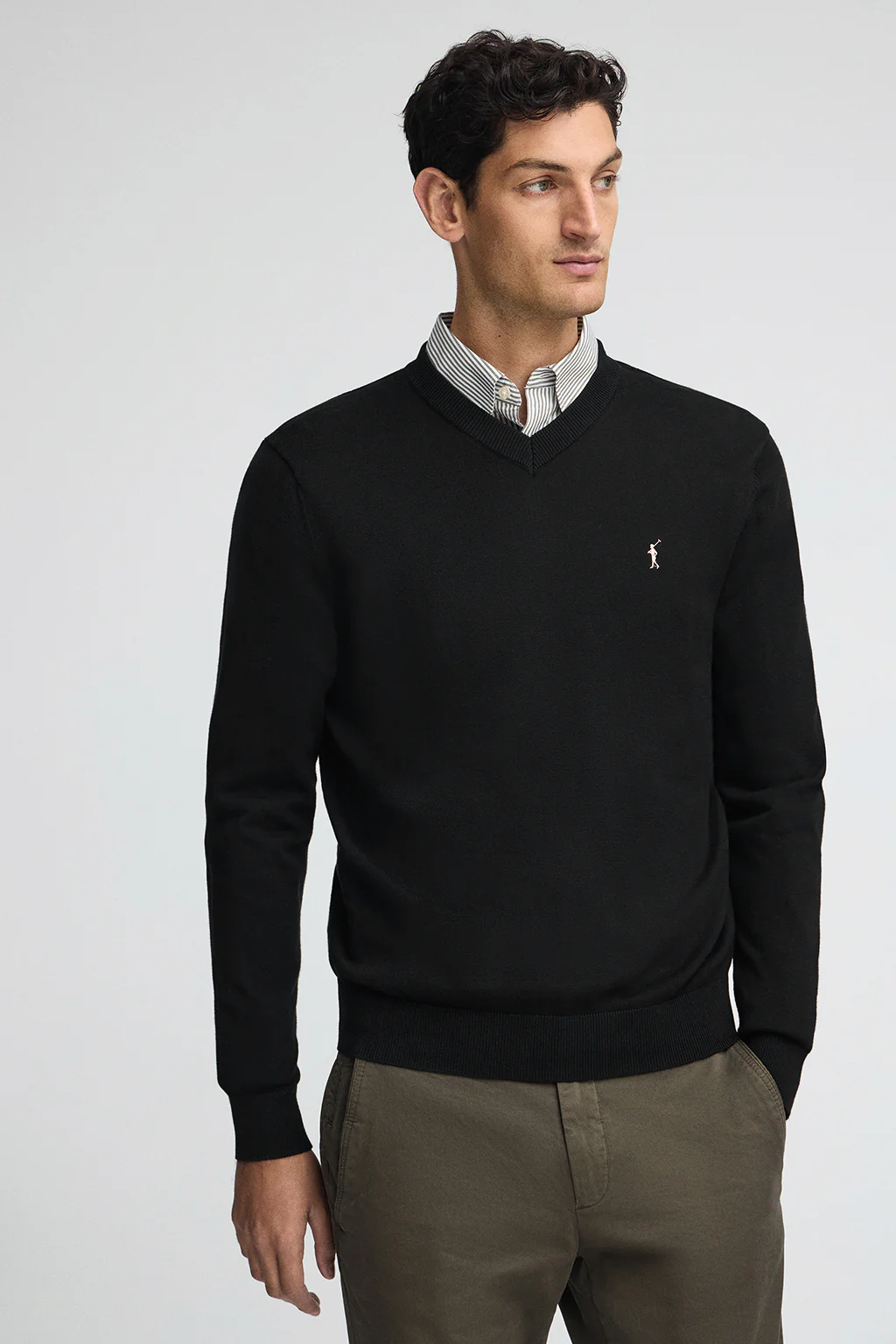 Jersey negro de algodón con cuello de pico y bordado Rigby Go