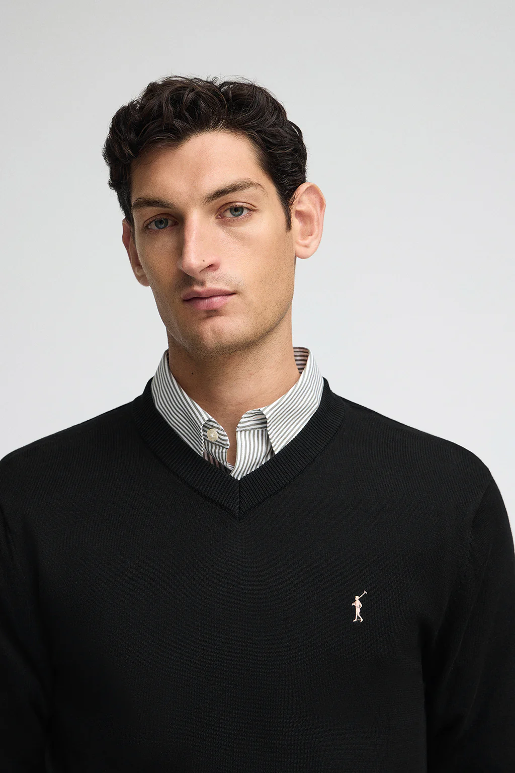 Jersey negro de algodón con cuello de pico y bordado Rigby Go - Image 2