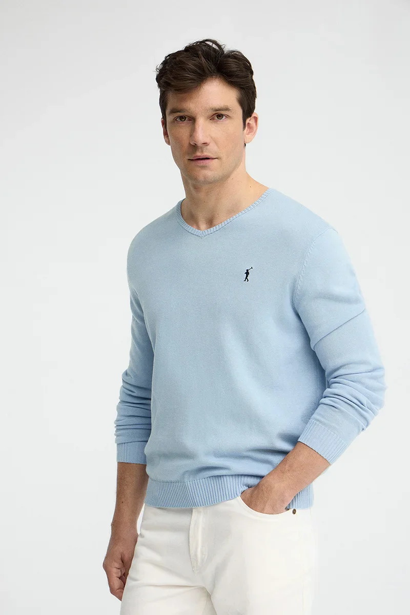 Jersey azul claro de cuello en pico con bordado Rigby Go - Image 2