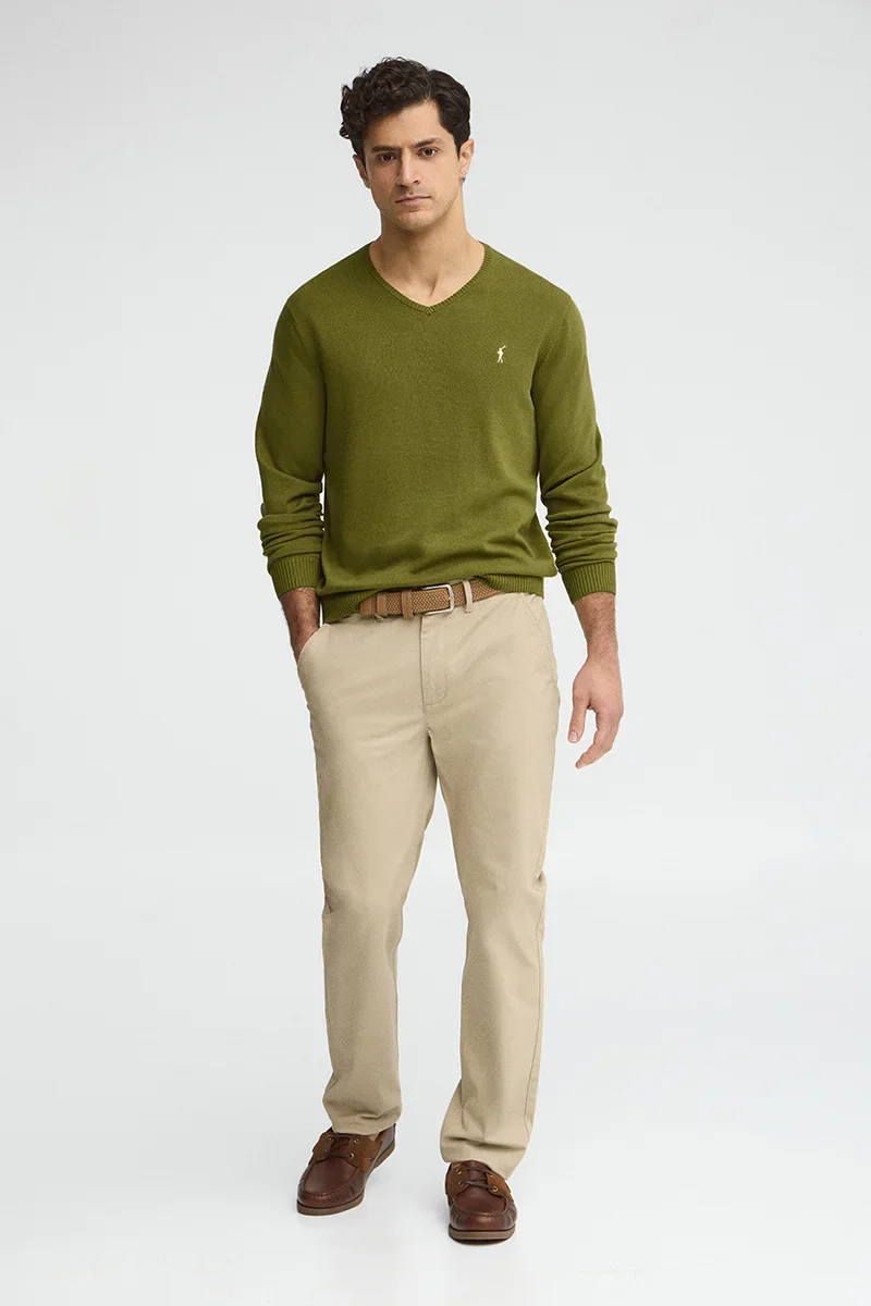 Jersey verde musgo de cuello en pico con bordado Rigby Go - Image 4
