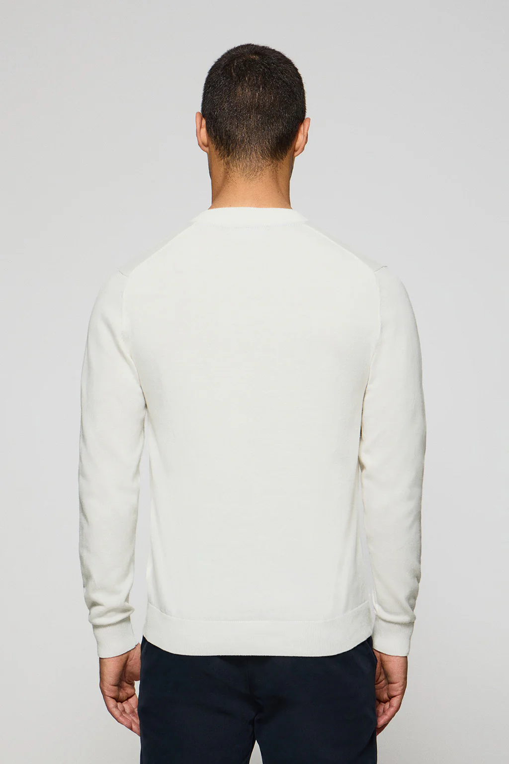 Jersey beige de punto con cuello de pico y bordado Rigby Go - Image 4