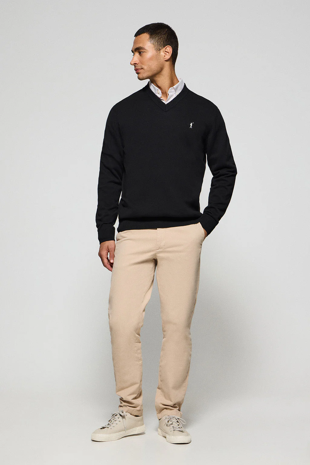 Jersey negro de punto con cuello de pico y bordado Rigby Go - Image 3