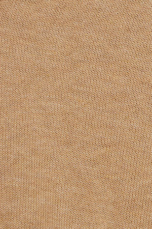 Jersey color caramelo vigoré de punto con cuello de pico y logo bordado Rigby Go - Image 10