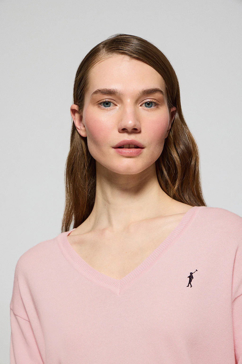 Jersey rosa de punto con cuello de pico y logo bordado Rigby Go - Image 2