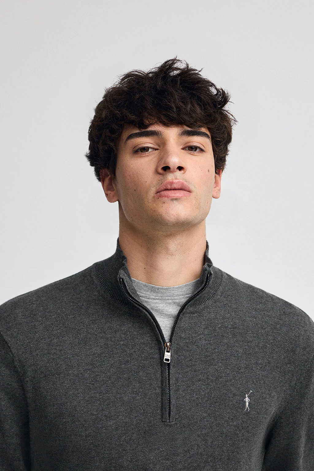 Jersey gris oscuro vigoré de algodón con cuello de media cremallera y bordado Rigby Go - Image 2