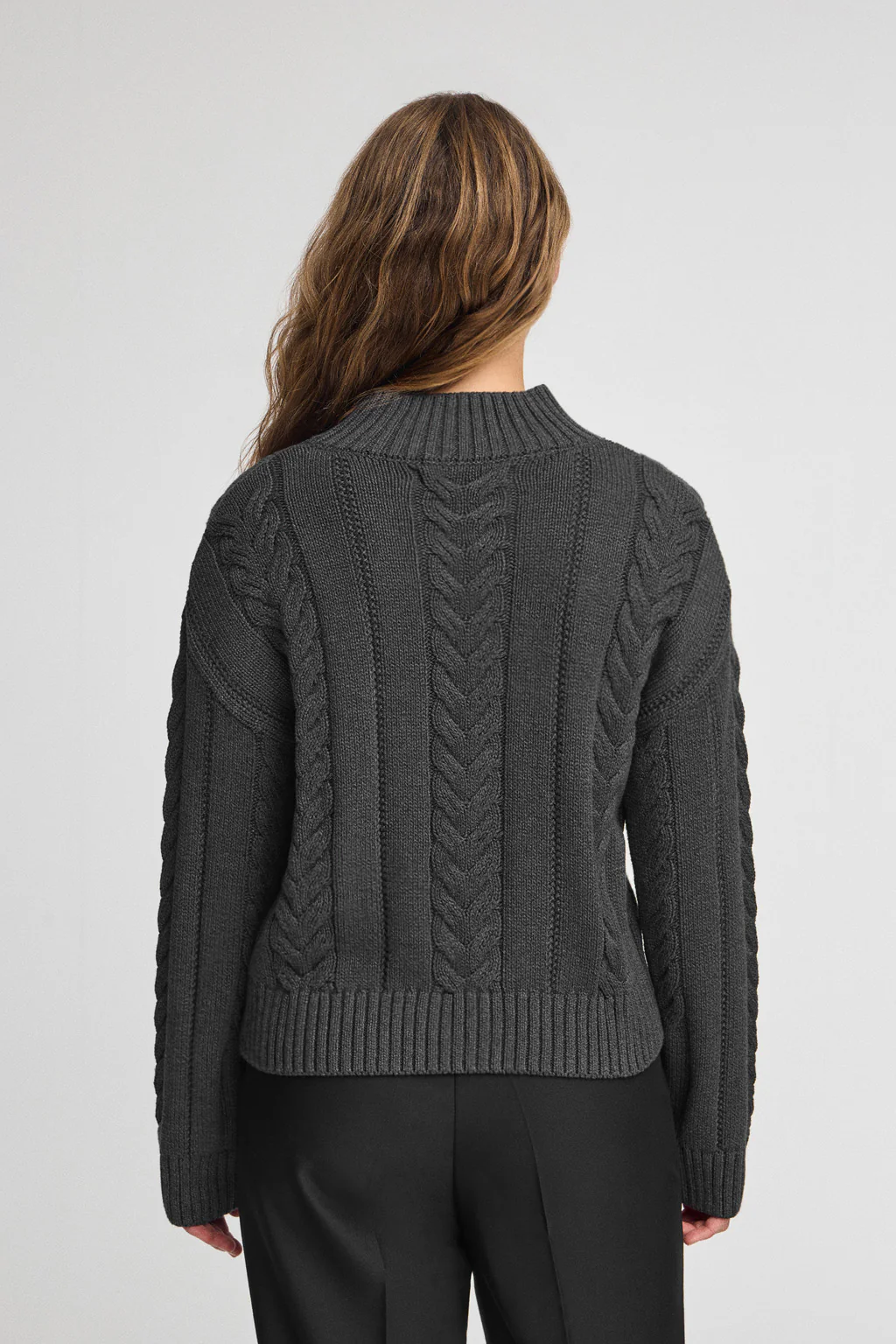 Jersey gris oscuro vigoré Serena de punto grueso - Image 5